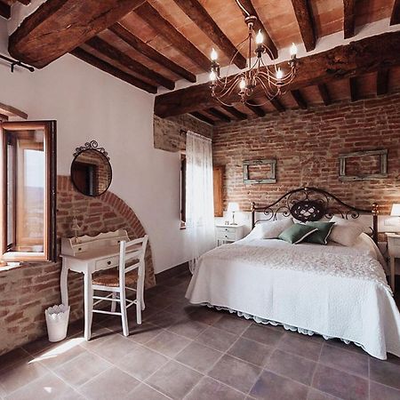 Antica Torre Del Borgo Bed & Breakfast Certaldo Ngoại thất bức ảnh