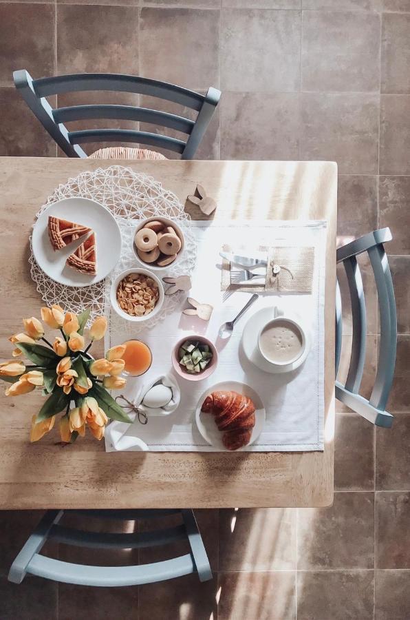 Antica Torre Del Borgo Bed & Breakfast Certaldo Ngoại thất bức ảnh